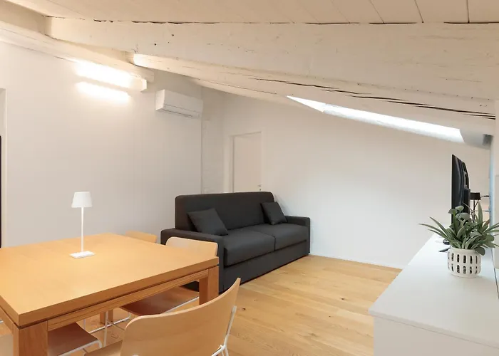 Homey I The Five Apartman *