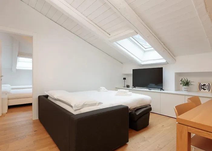 Homey I The Five Apartman