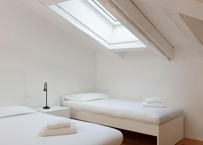 Homey I The Five * Trieszt