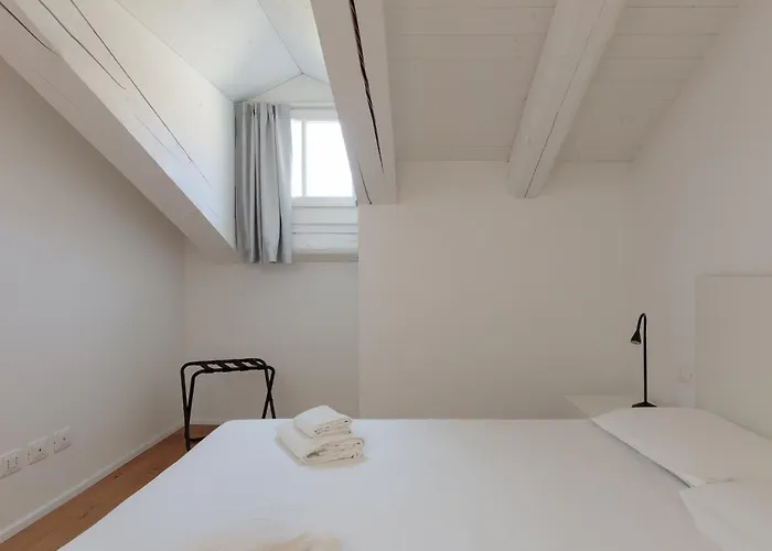 Homey I The Five Apartman *