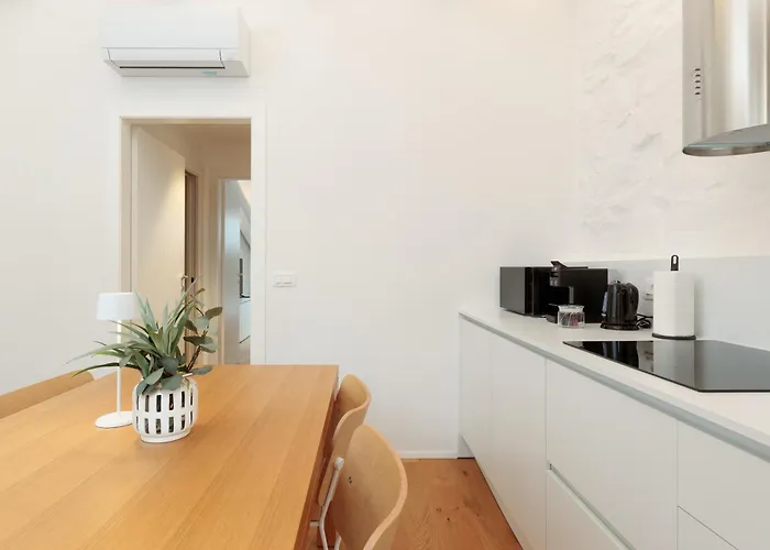 Homey I The Five * Trieszt