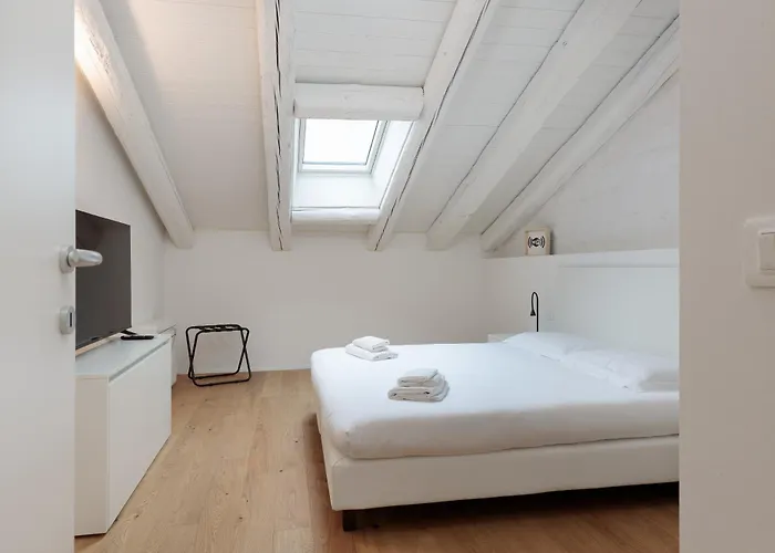 Homey I The Five Apartman *