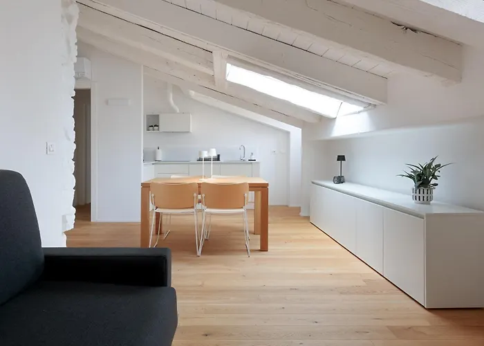 Apartman Homey I The Five *