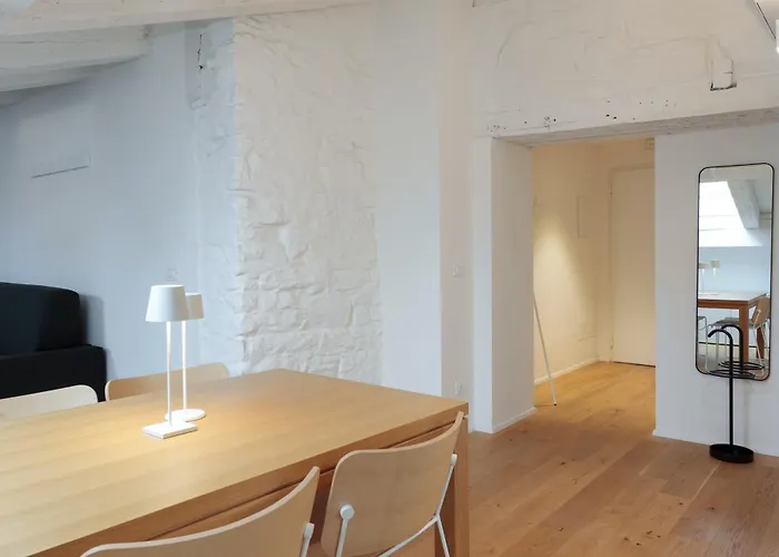 Homey I The Five Trieszt