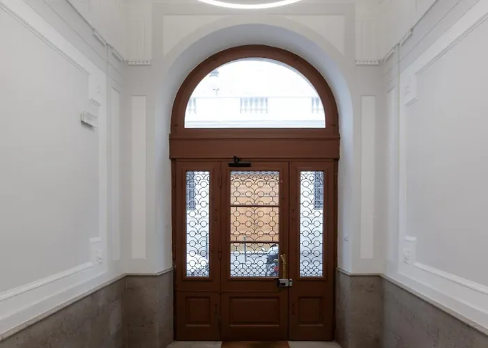 Homey I The Five * Trieszt